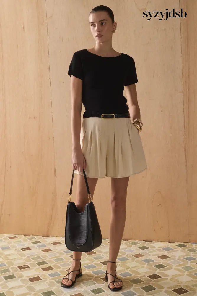 JUNA SHORTS - Sand / XS - Shorts